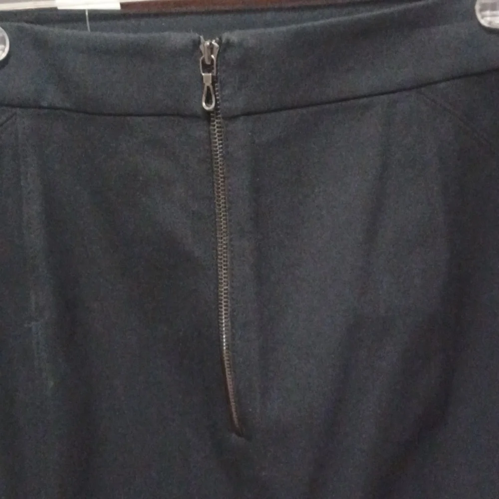 NWT ANN TAYLOR PENCIL BLACK SKIRT